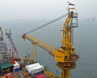 Grue pi&eacute;destal d'API